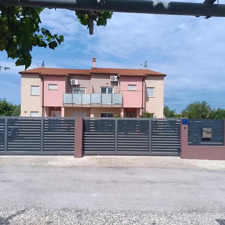 Amfora Apartment